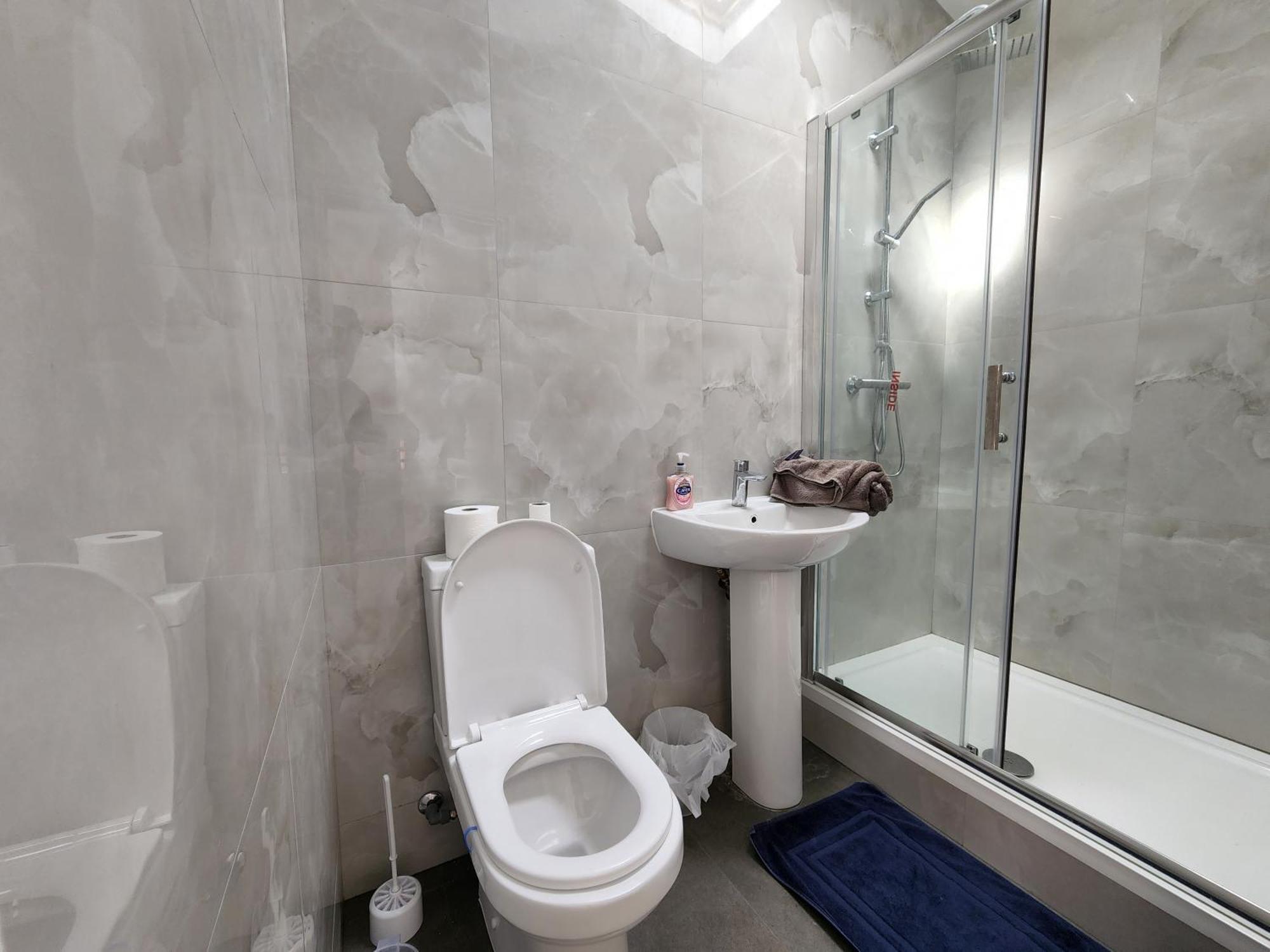 Ilford Towncentre Large Studio Экстерьер фото